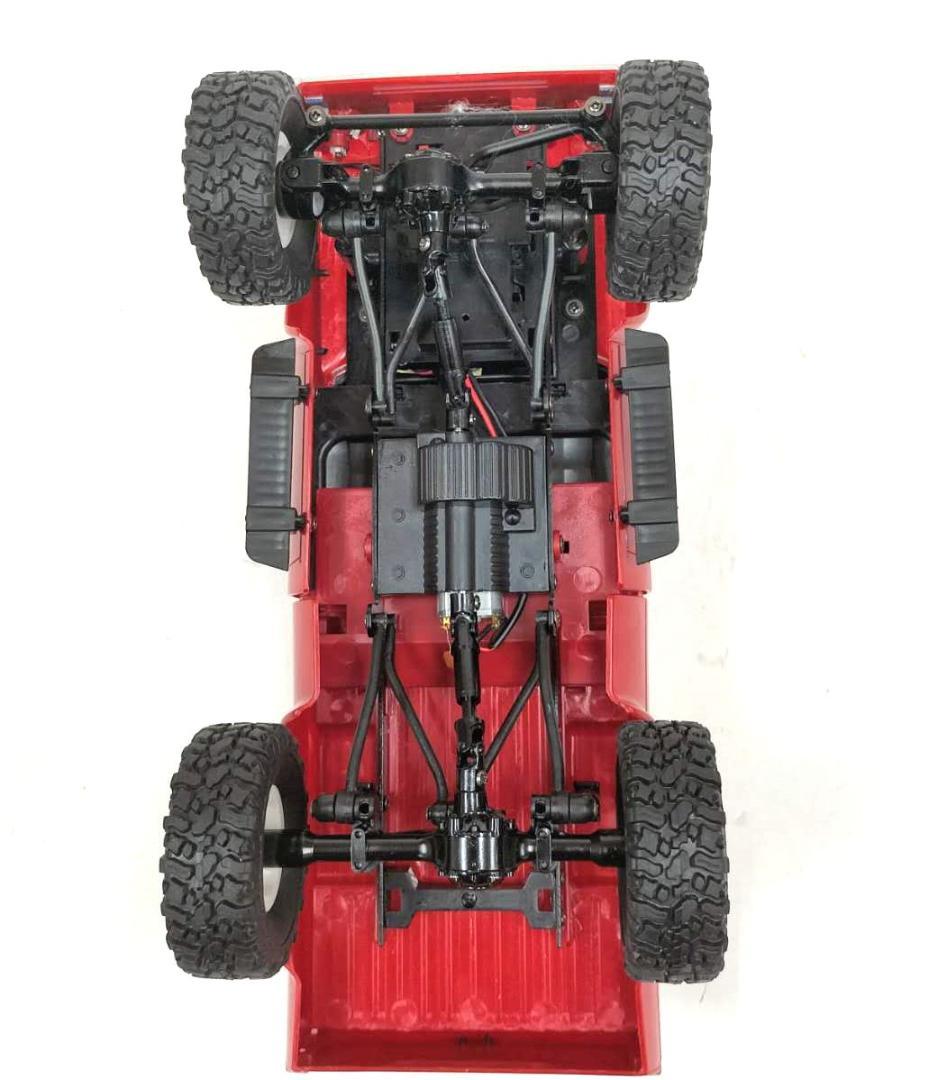 1/16サイズ　４WDラジコンカー　WPL　C24　クローラータイプ　レッド