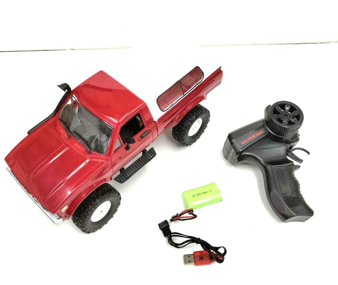 1/16サイズ　４WDラジコンカー　WPL　C24　クローラータイプ　レッド