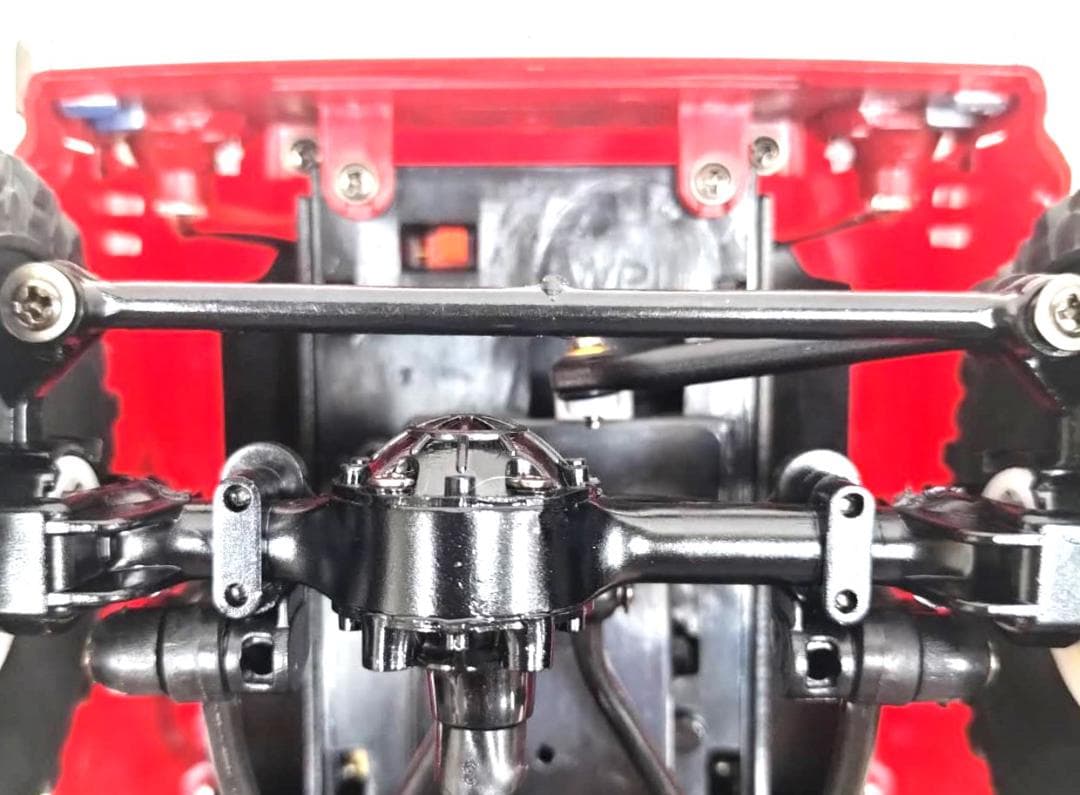 1/16サイズ　４WDラジコンカー　WPL　C24　クローラータイプ　レッド