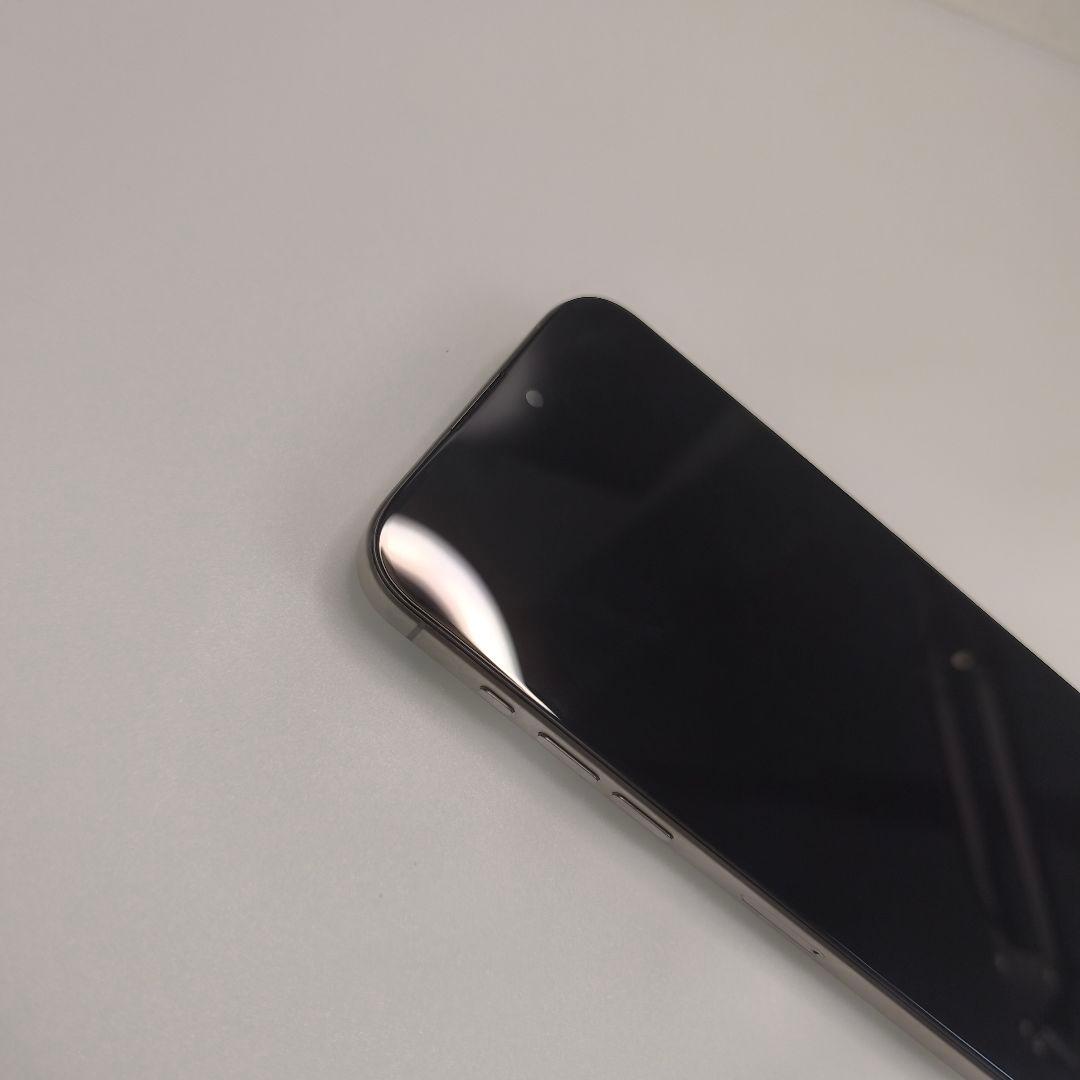 超美品　Iphone15Pro　256GB ナチュラルチタニウム　 BT100%
