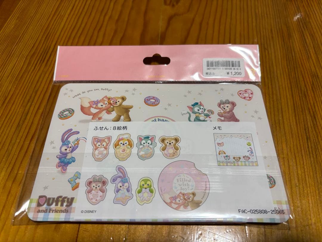 ダッフィー リーナベル まとめ売り　ぬいぐるみバッジ 雪だるま チャーム