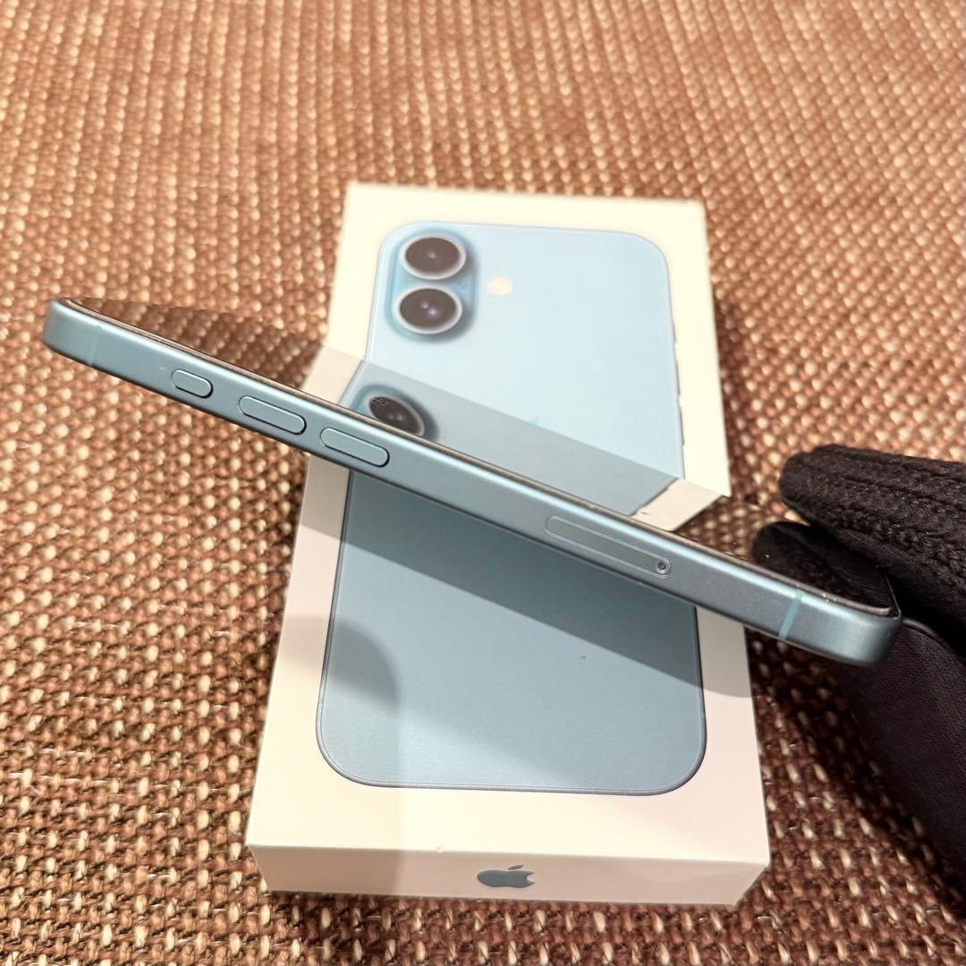 iPhone16 256GB ティール