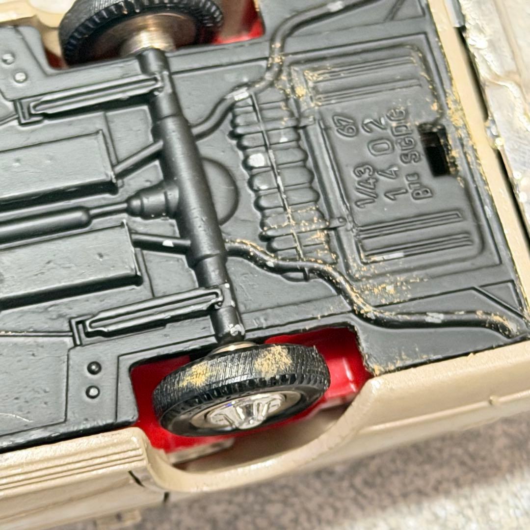 DINKY TOYS FORD GALAXIE 500 ミニカー