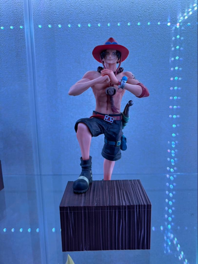 ワンピース　一番くじ　白ひげ海賊団　コンプセット