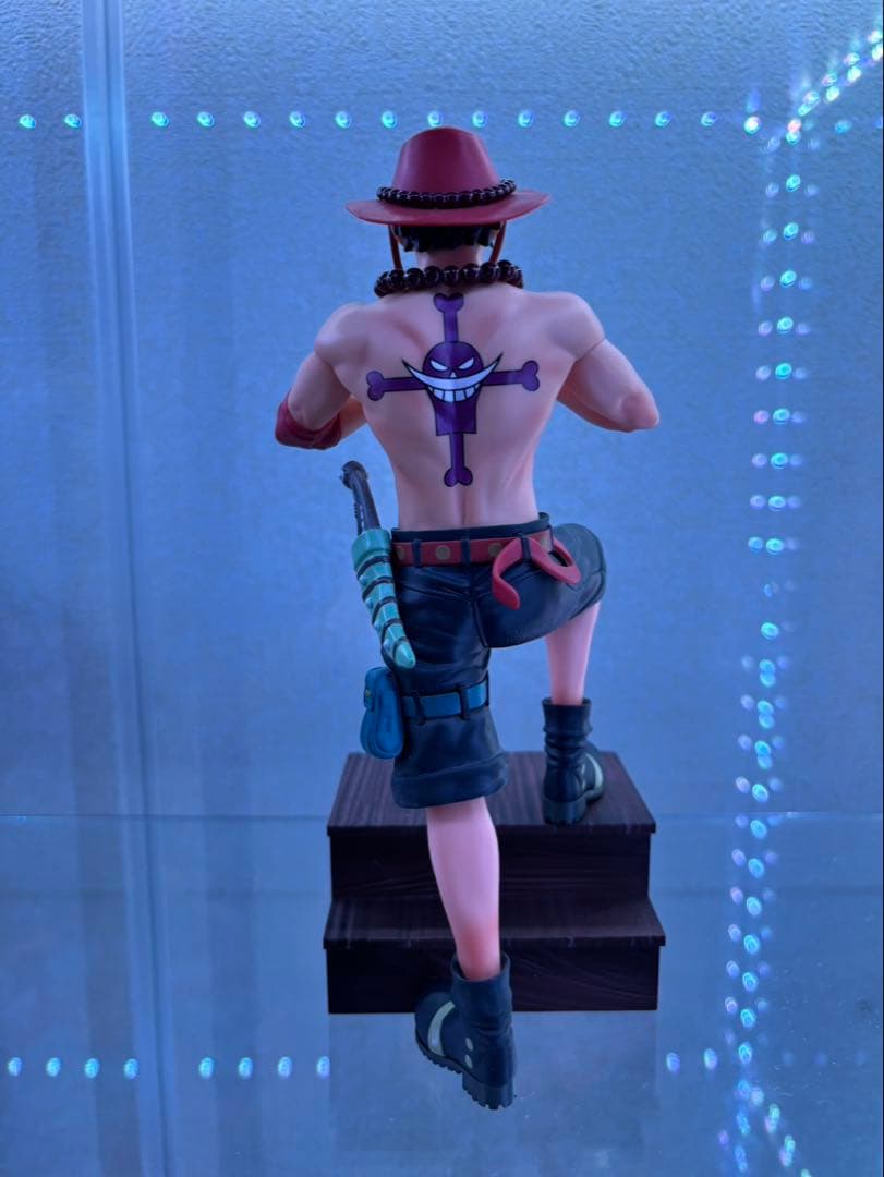 ワンピース　一番くじ　白ひげ海賊団　コンプセット