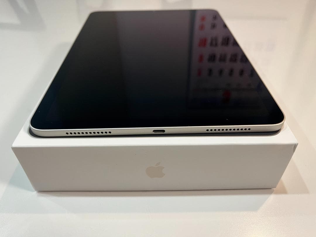 iPad Air 第5世代 WiFi モデル 256GB スターライト