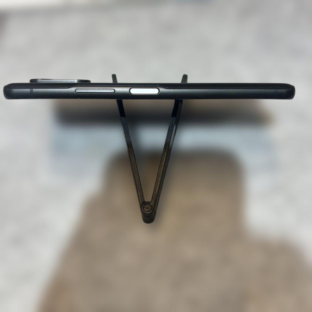 K1667 美品docomo SIMフリー　arrows N F-51C