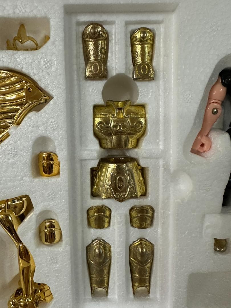 聖闘士聖衣大系 サジタリアス 黄金聖衣 箱付