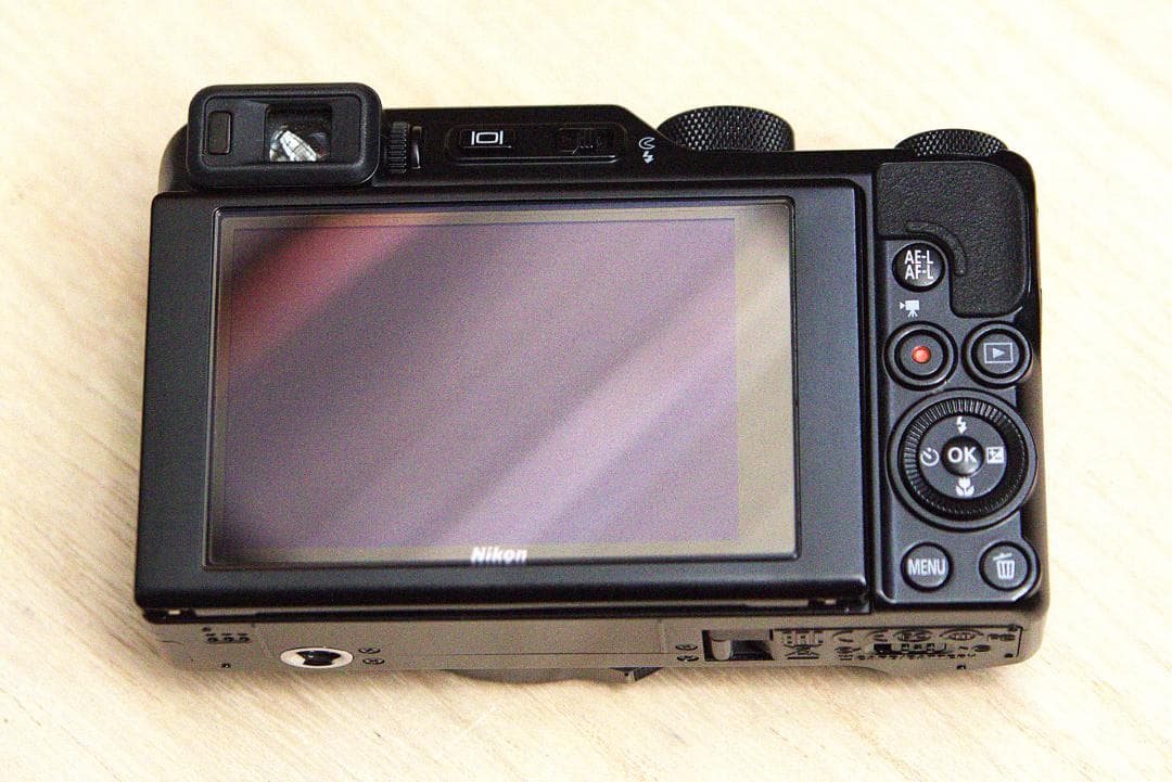【美品】Nikon COOLPIX A1000