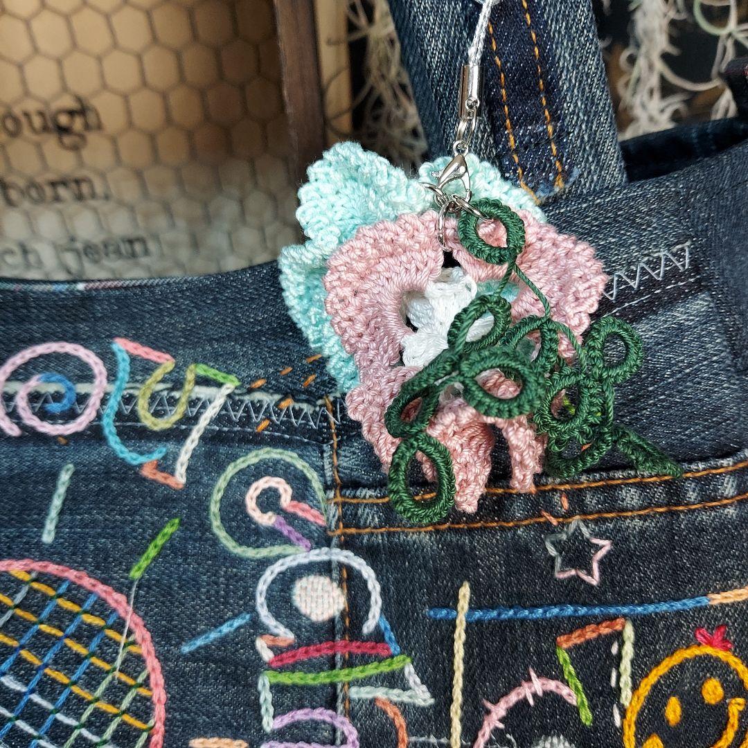 刺繍デニムバック　No.688　デニムリメイク　チューリップバック　スマイリー
