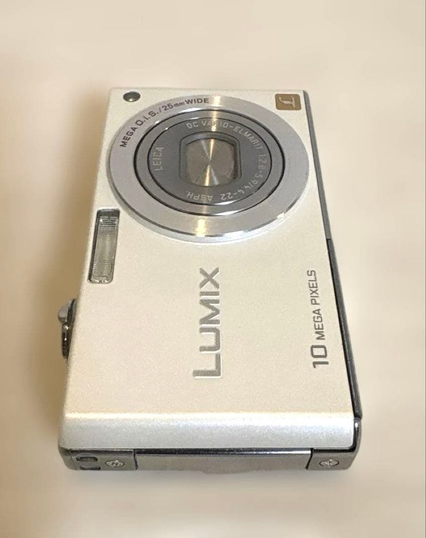 パナソニック Panasonic LUMIX DMC-FX37 ホワイト