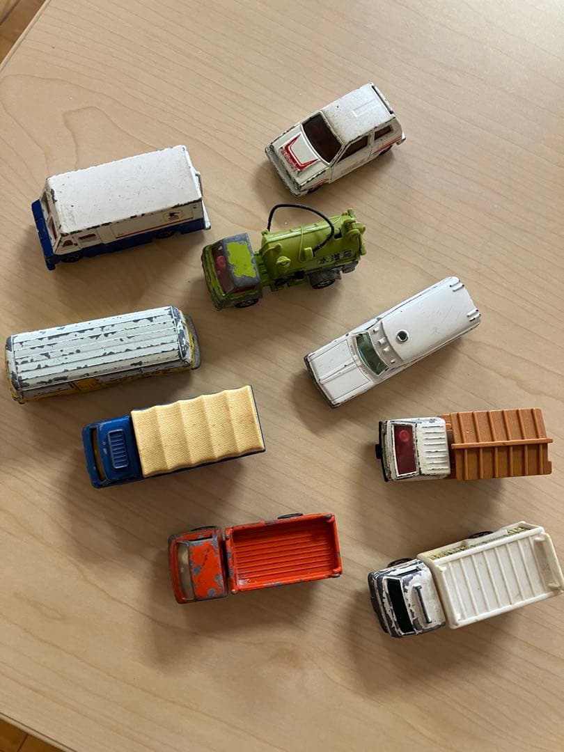 トミカ　中古車