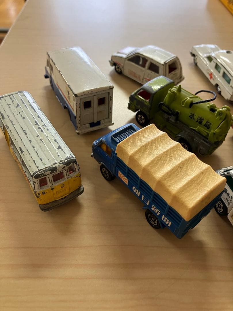 トミカ　中古車
