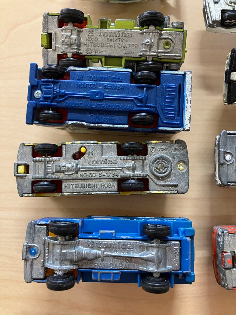 トミカ　中古車
