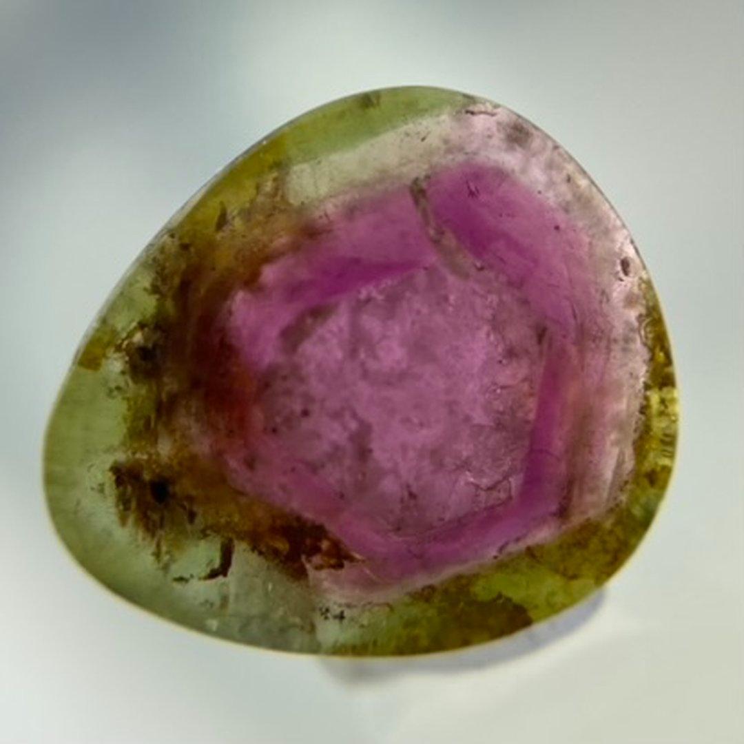 ウォーターメロントルマリン　ルース　天然石　バイカラー　a10133