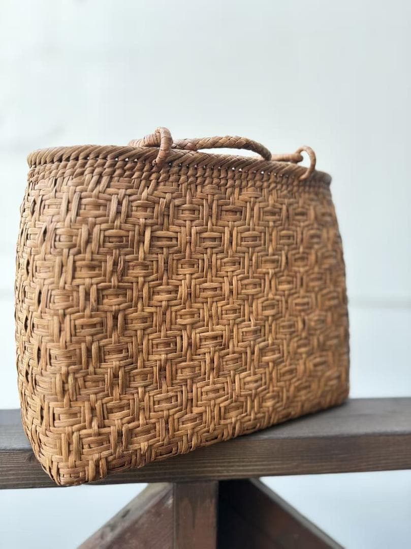 山葡萄　山葡萄籠バッグ　手作り　山葡萄かごバッグ　亀甲編み　内布あり