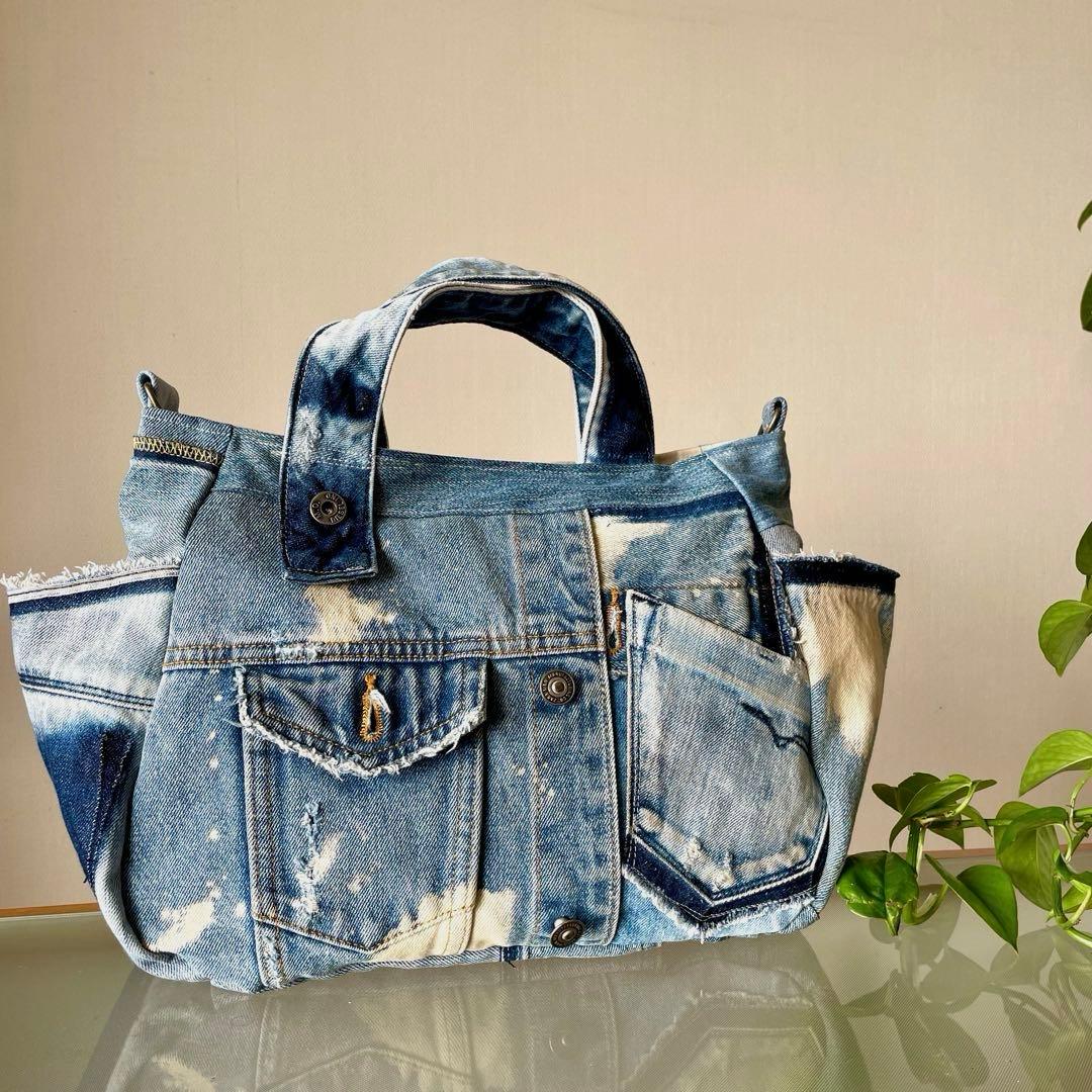 【持ちやすい大きさのブリーチバッグ】　デニム　リメイク　バッグ　トート ダメージ
