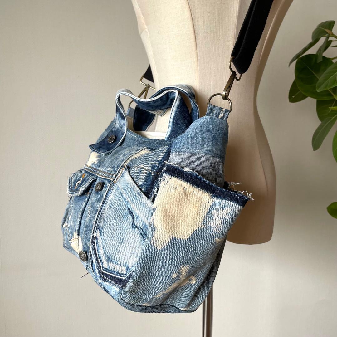 【持ちやすい大きさのブリーチバッグ】　デニム　リメイク　バッグ　トート ダメージ