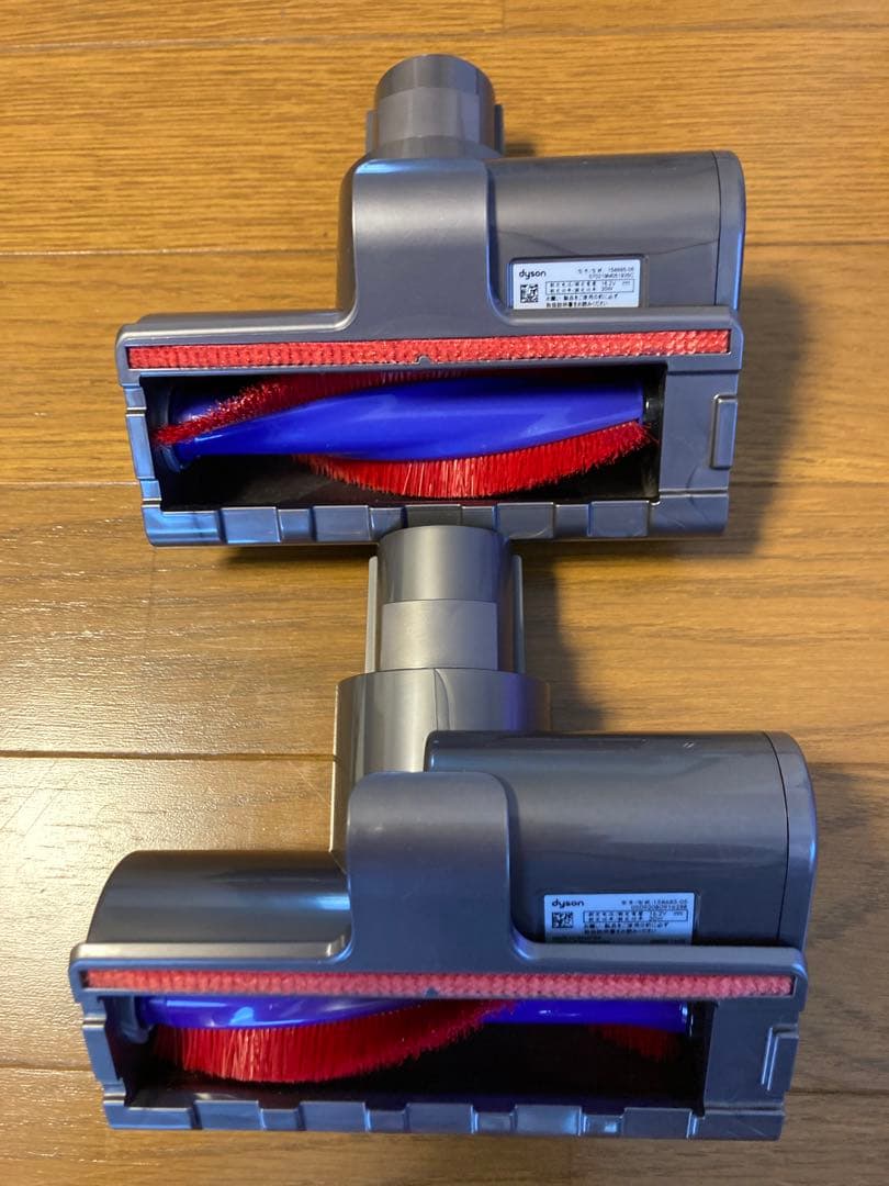 美品 ダイソンV11用 ドライブクリーナーヘッド ミニモーターヘッド 隙間ノズル