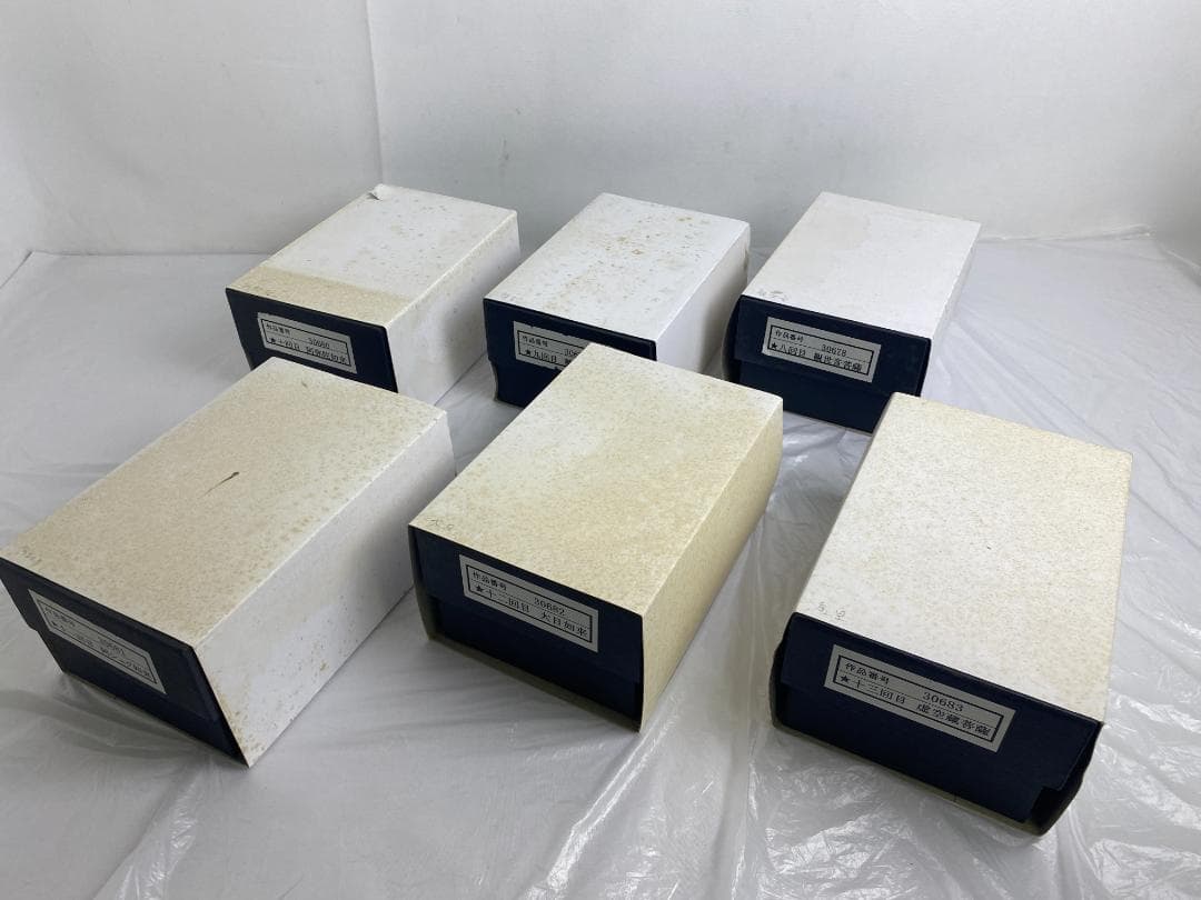 トップアート クリスタル 立体彫刻 十三仏 13点セット 作品解説書付 仏像