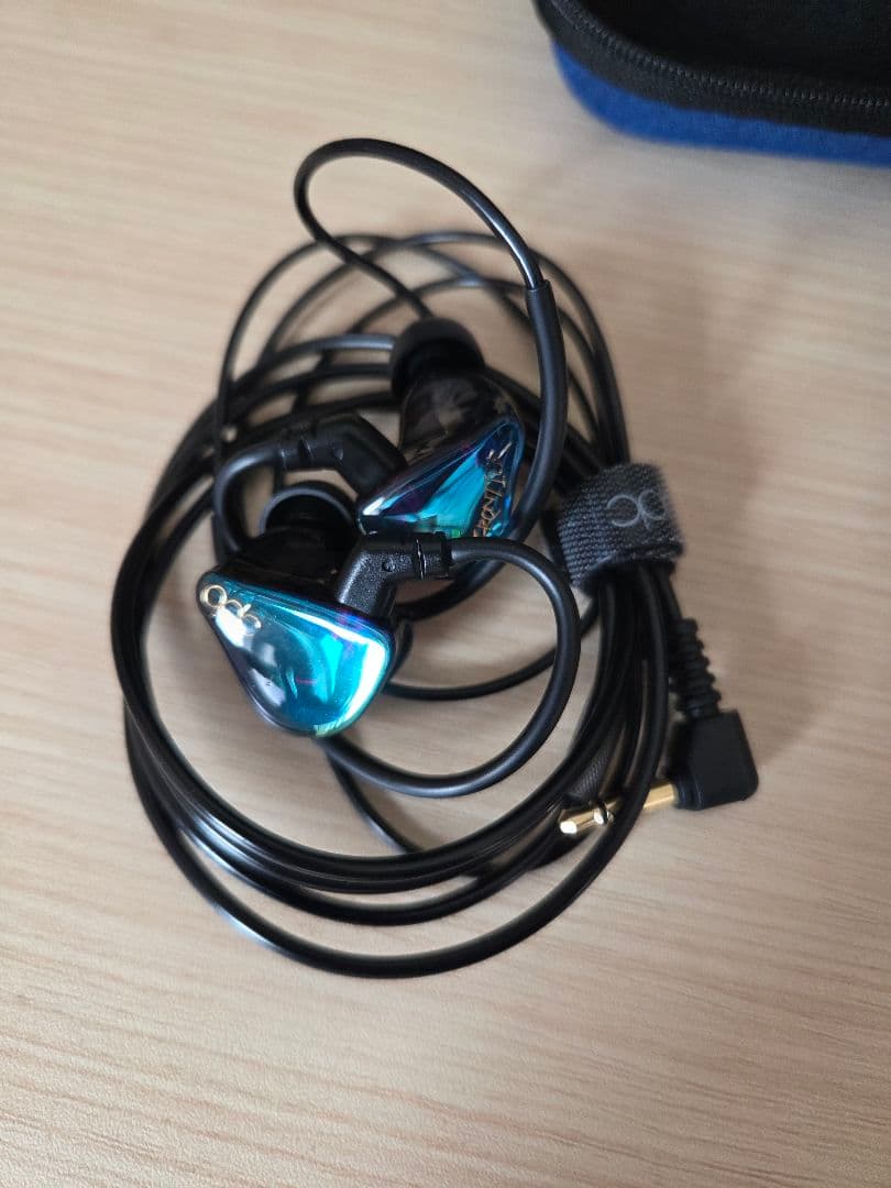 イヤホン qdc FRONTIER Next Black