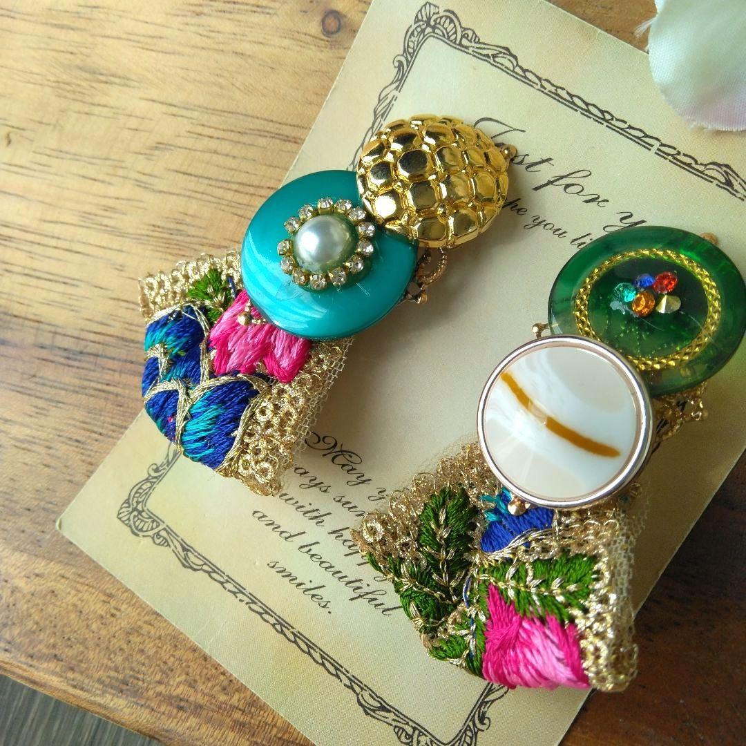 パール　ボタン　チロリアンテープ　イヤリング　リボン　ヴィンテージ　緑　ビジュー