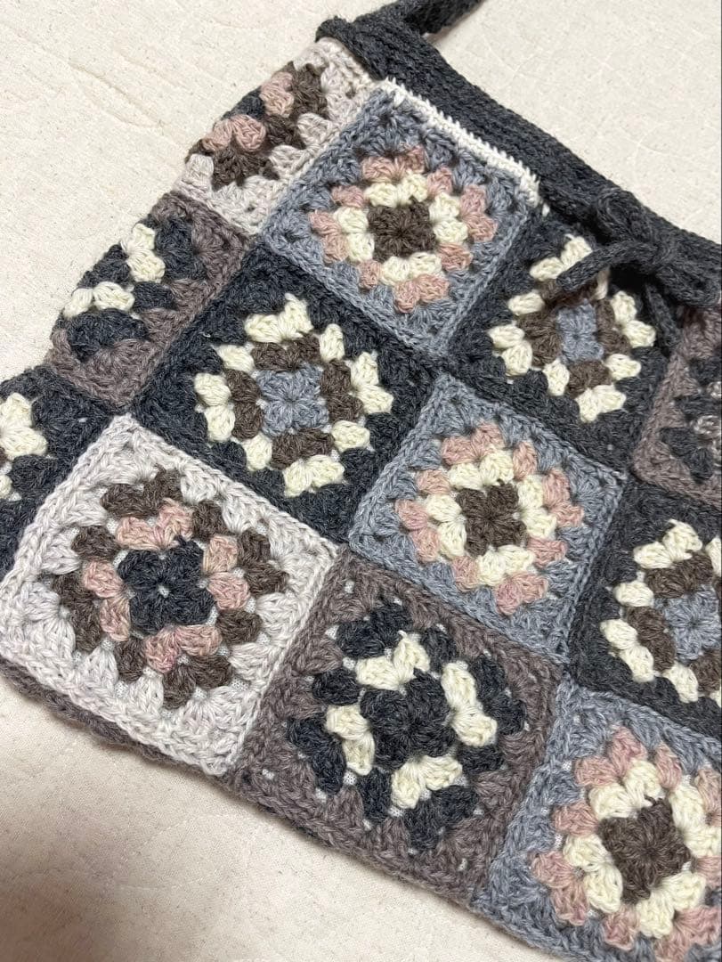 手編み♡ショルダーバック♡かぎ編み♡モチーフ編み♡ワンショルダーバック♡no.4