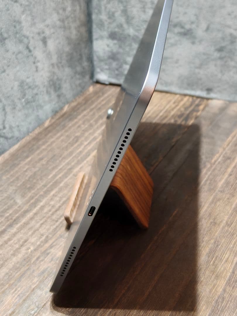 美品 iPad air 第4世代 64GB 222