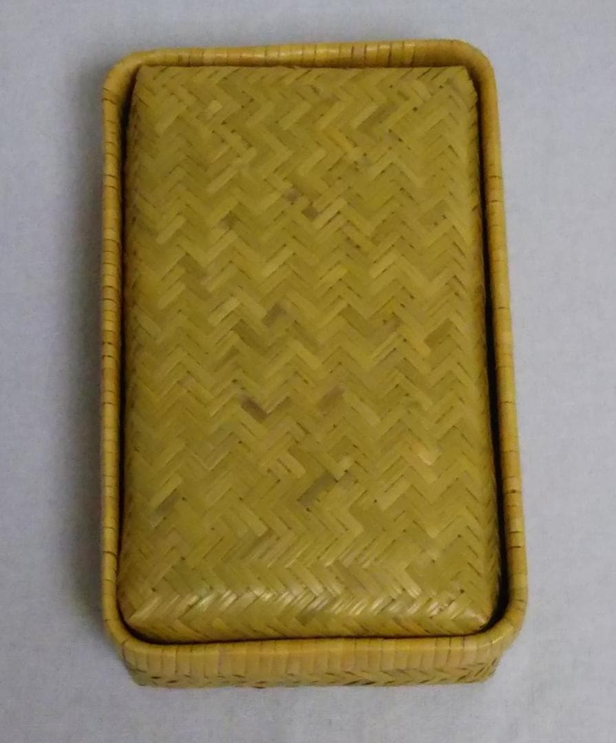 【鳥越すず竹細工】お弁当箱（二重編み）　岩手県二戸町鳥越　すず竹
