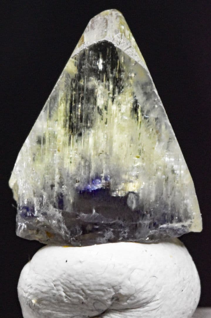 バイカラー タンザナイト原石