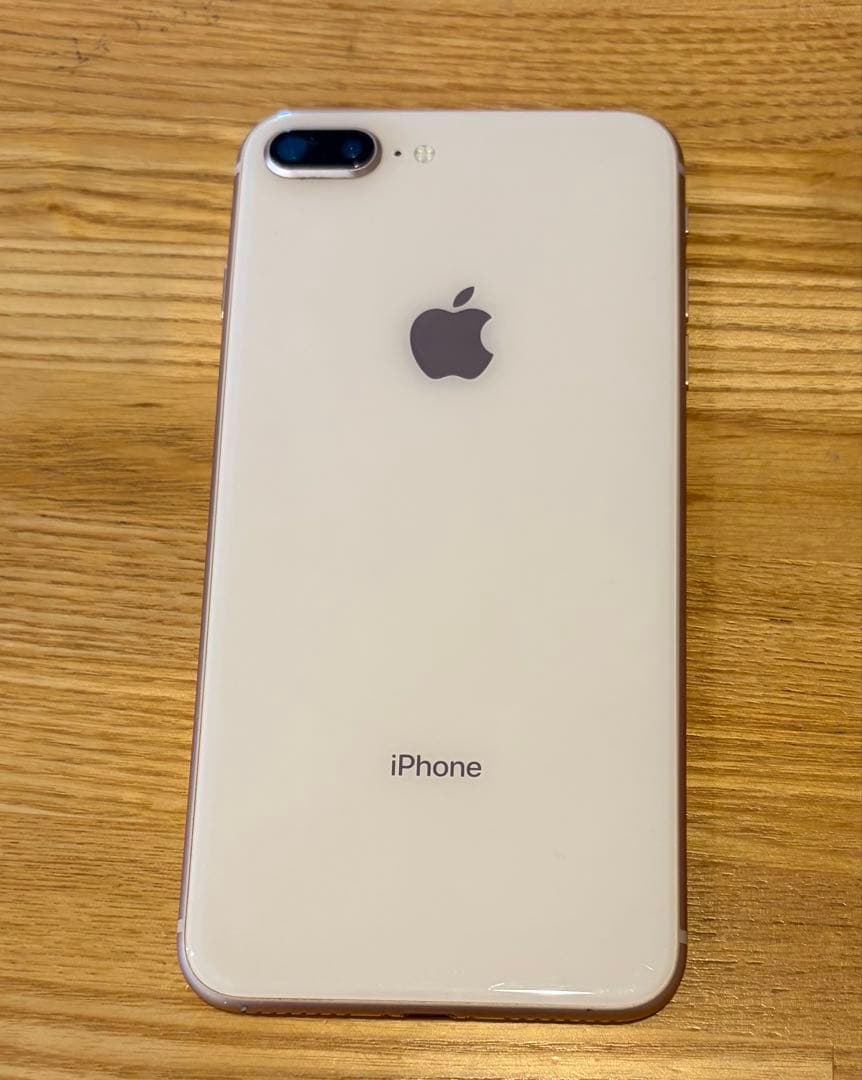 Apple iPhone 8 Plus ゴールド　SIMフリー