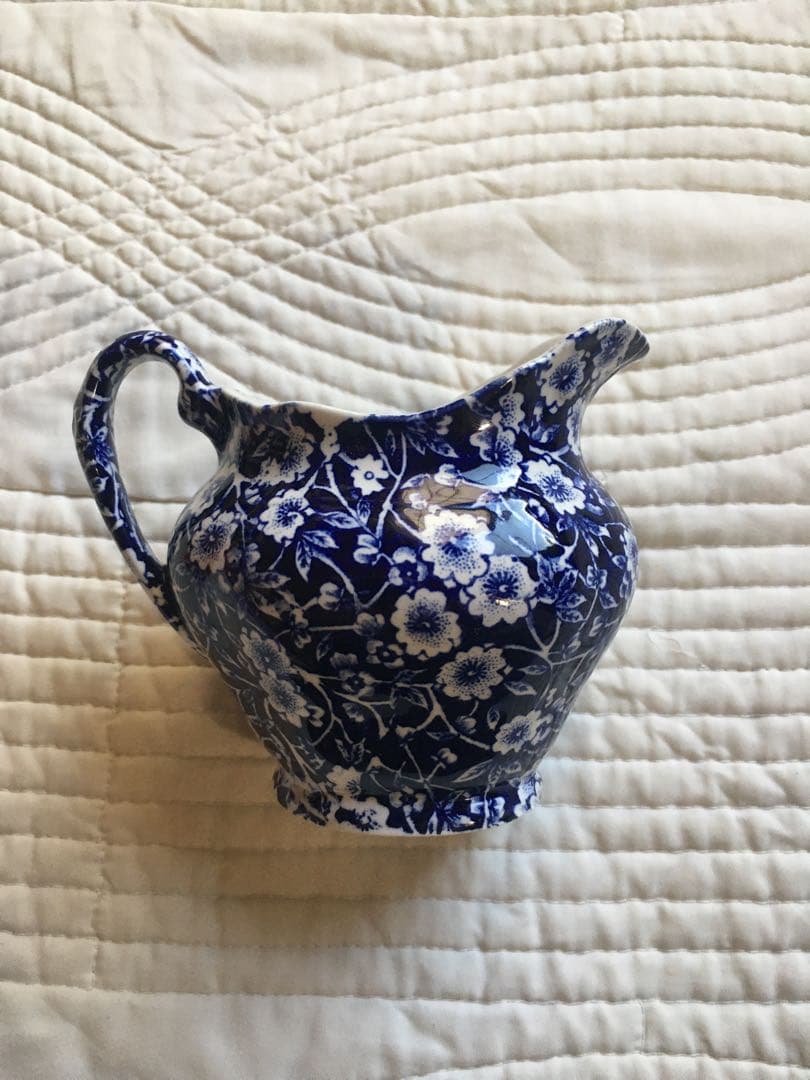 Burleighのブルーキャリコ　クリーマー