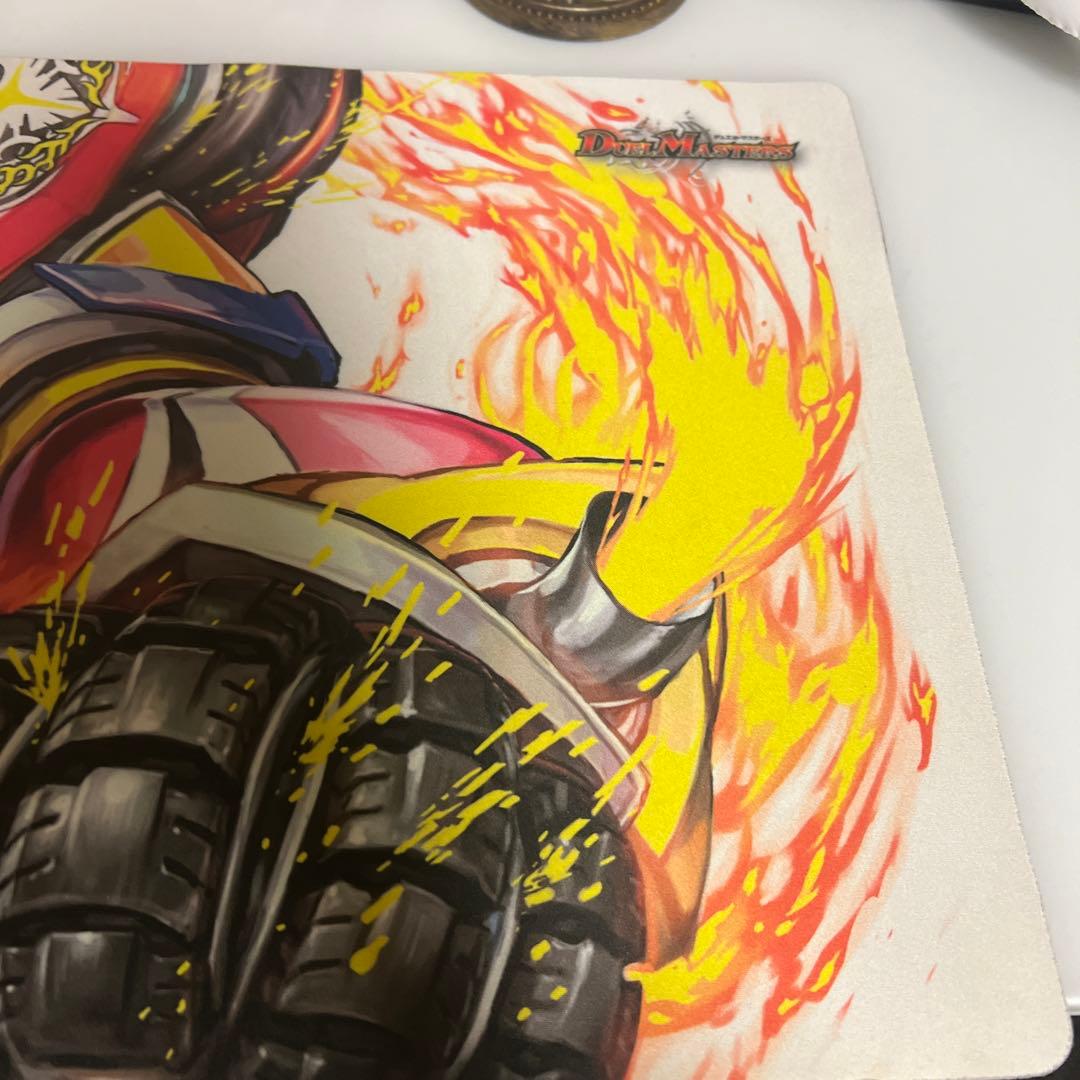 轟く侵略レッドゾーン　GP プレイマット