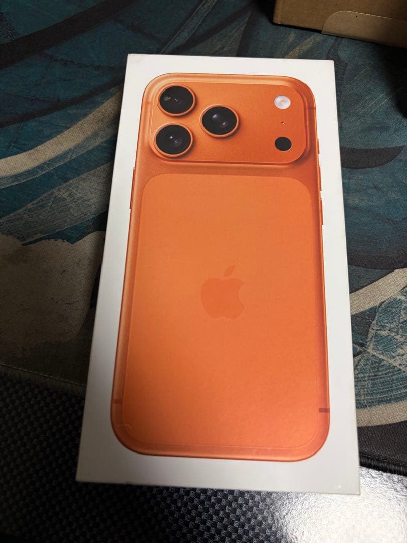 【2/26まで限定】iPhone 17pro 256GB コズミックオレンジ