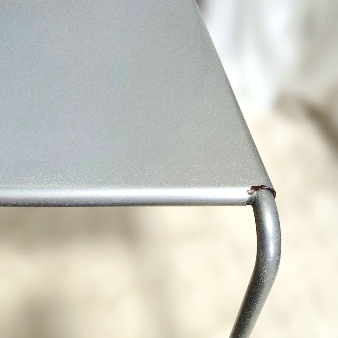 シンプルチェア　スチール