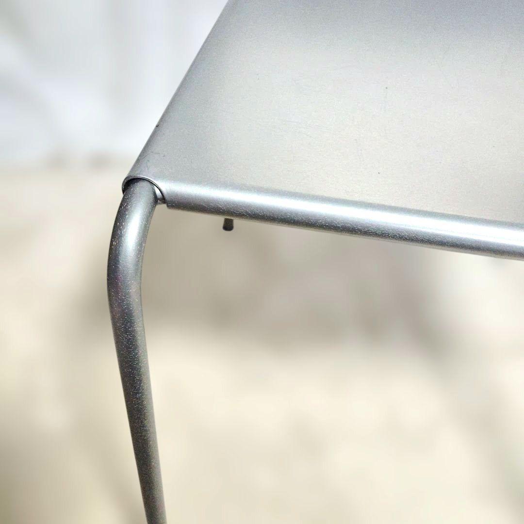 シンプルチェア　スチール