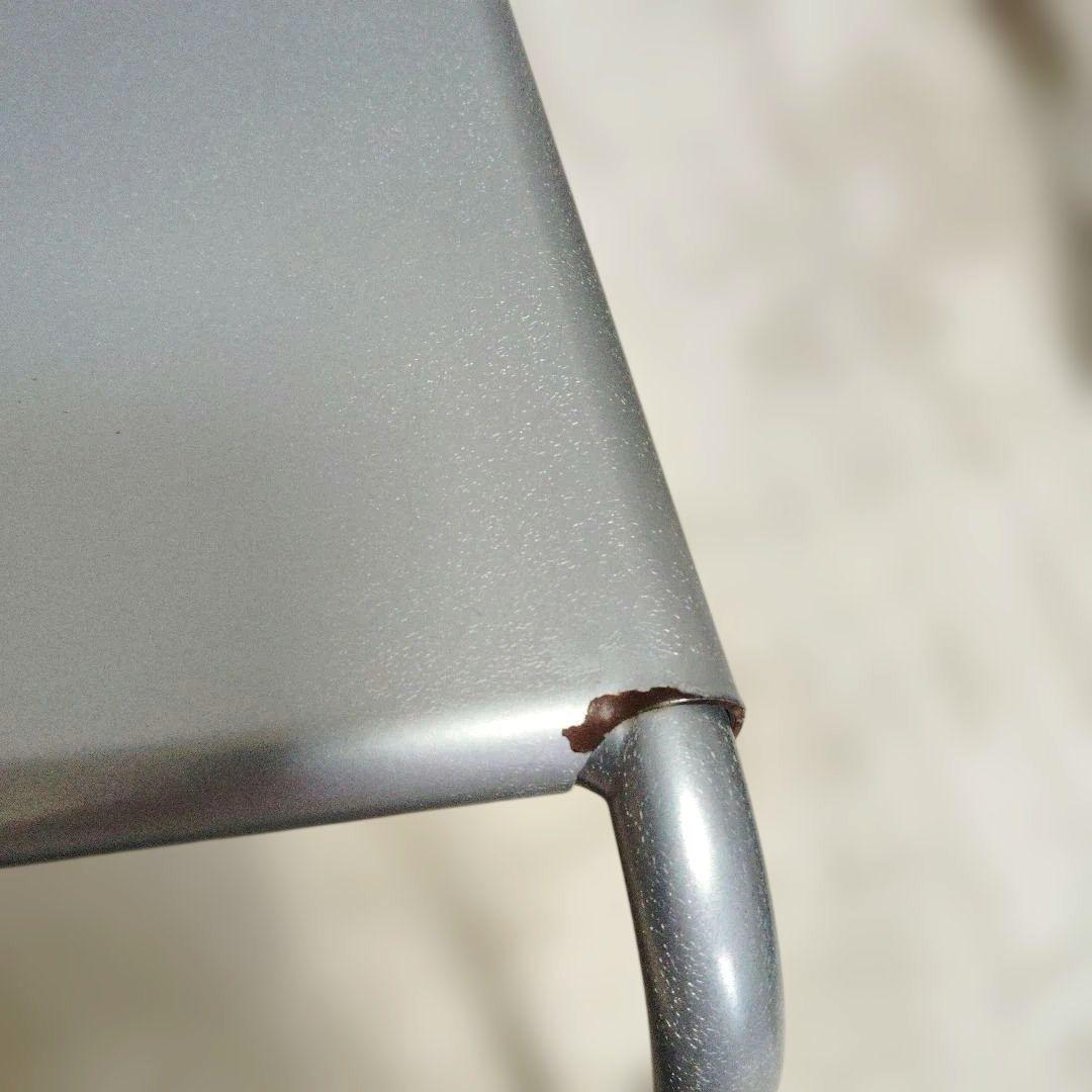 シンプルチェア　スチール