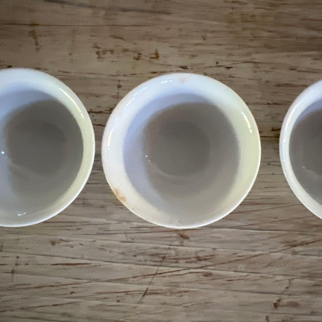 実家整理　古い白磁の煎茶碗　五客 a