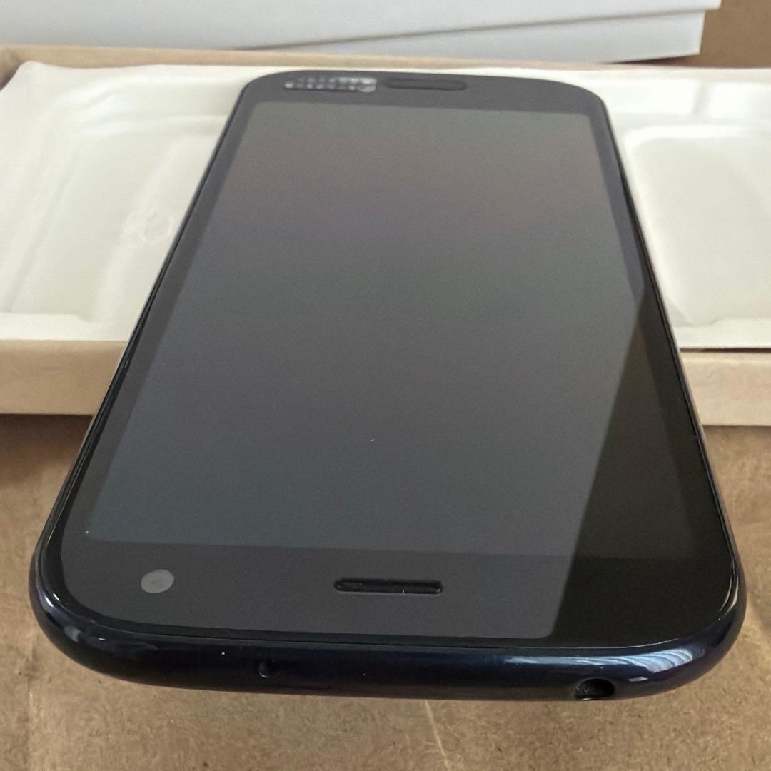 docomo F-52B スマートフォン本体
