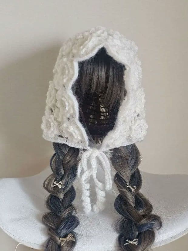 白い花模様の編み物フード ヘアーボンネット 大人用 白 ホワイト バブーシュカ