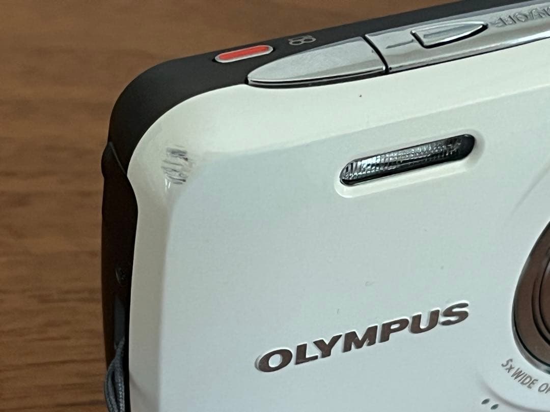 OLYMPUS VH-210 ホワイト デジタルカメラ