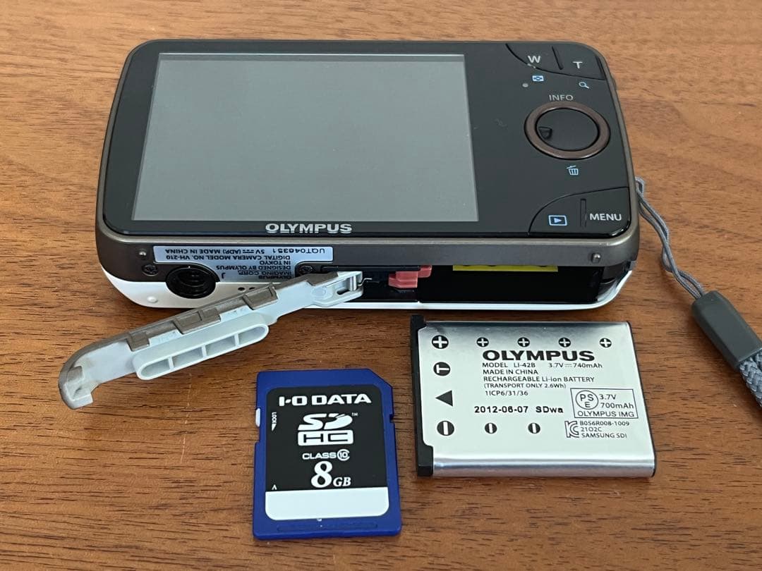OLYMPUS VH-210 ホワイト デジタルカメラ
