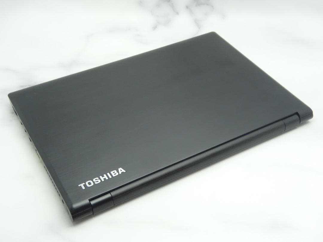 東芝 dynabook B75/D i7 6600U 8GB SSD256GB