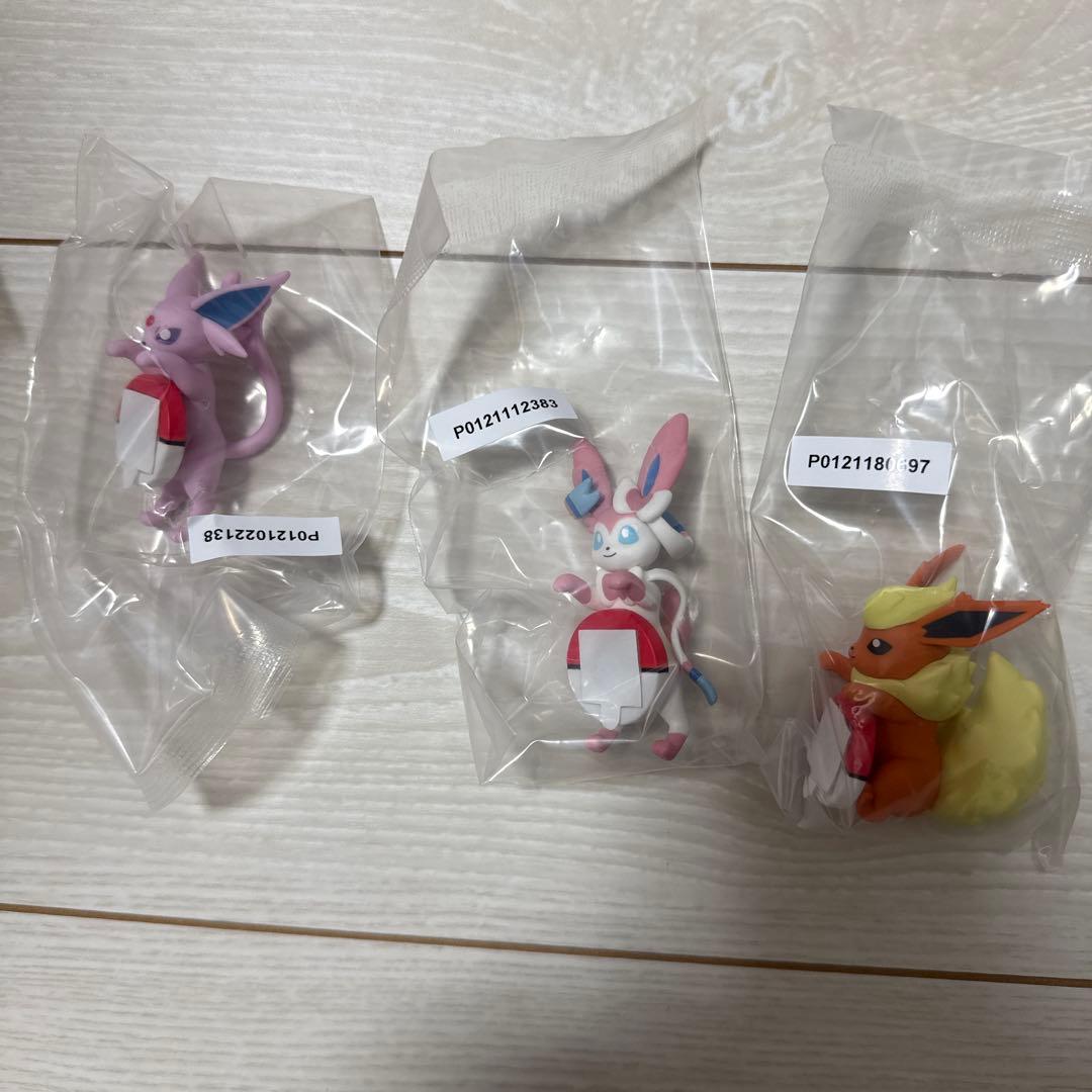 1番くじポケモン　F賞街歩きちらりんフレンズ7体セット