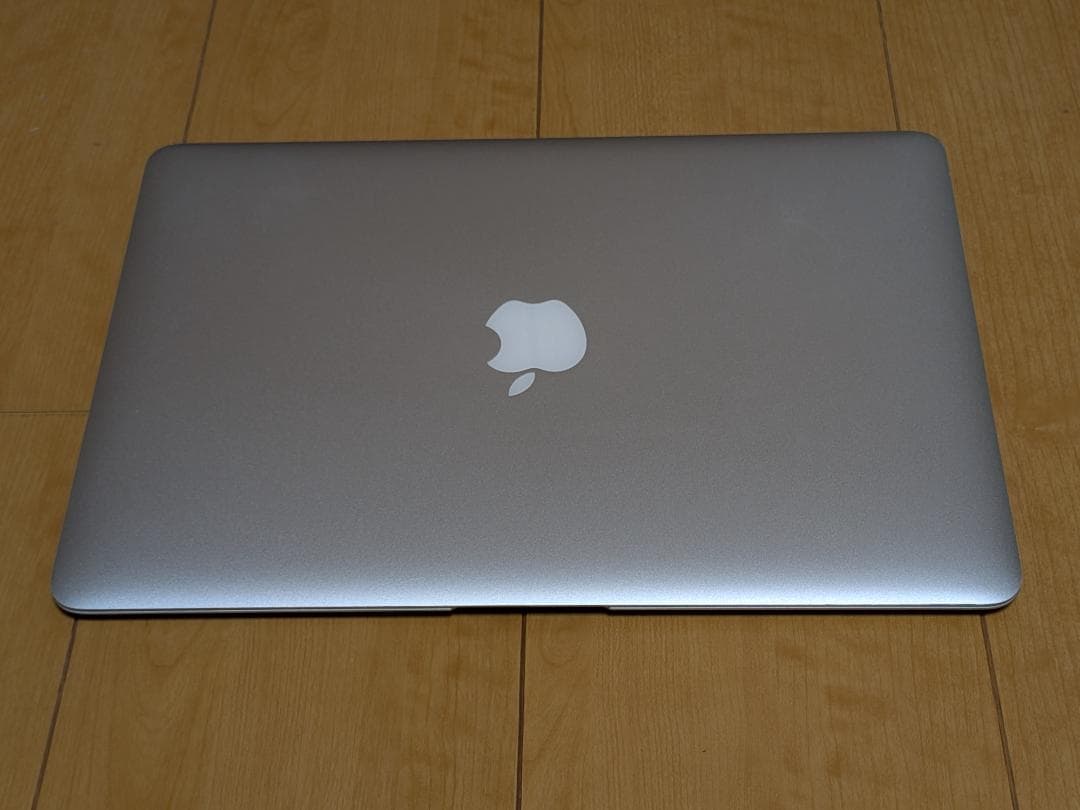 MacBook Air (13-inch, 2017) モデル A1466