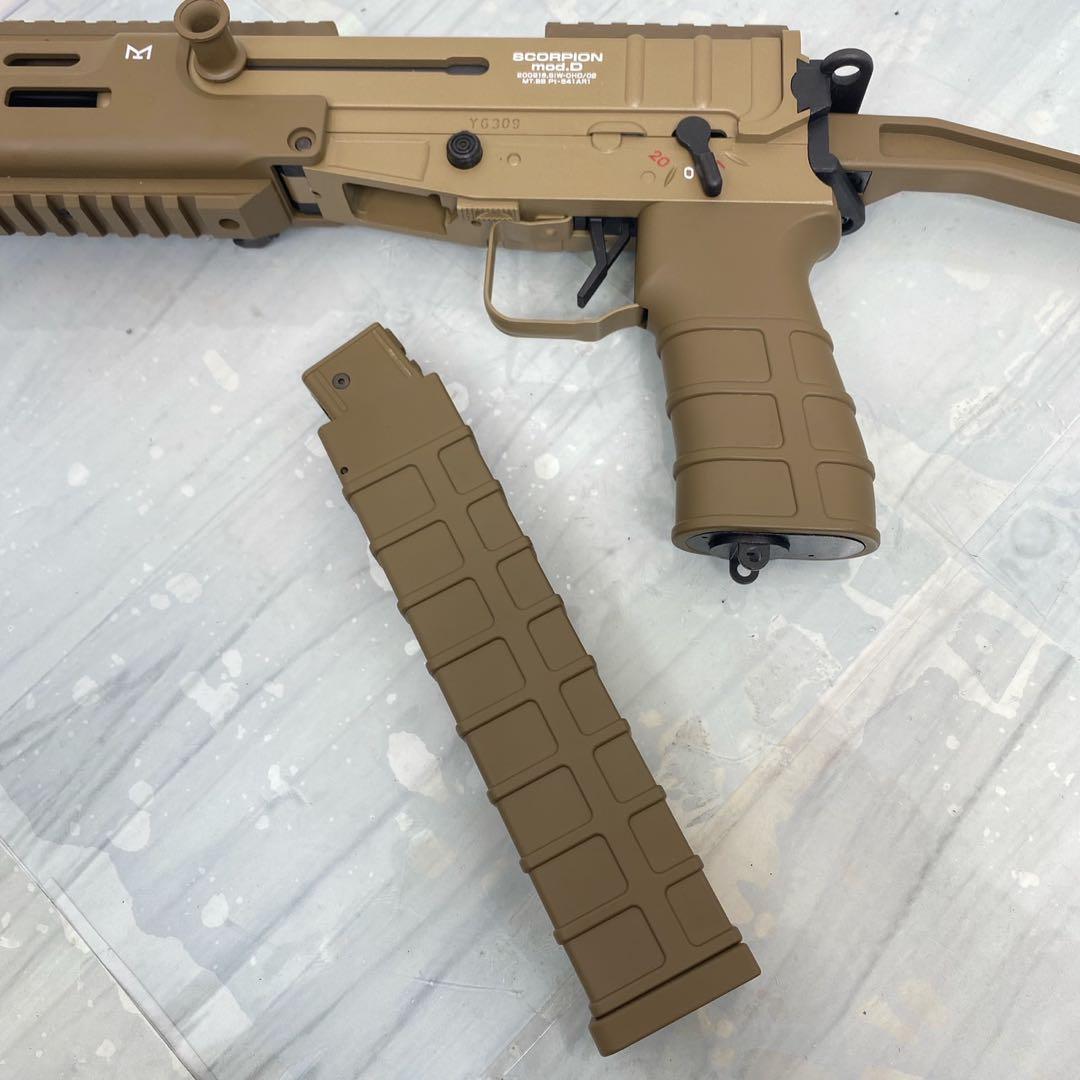 美品　東京マルイ　SCORPION mod. D コンパクト電動ガン