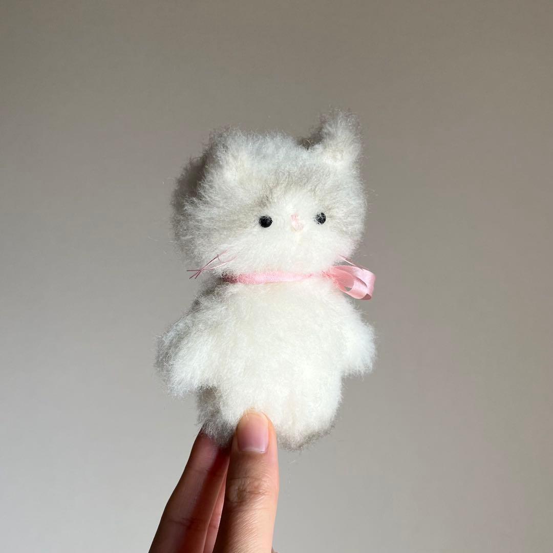 ハチワレ　ちいさなネコ　猫　ぬいぐるみ　作家　テディベア　アートドール　311