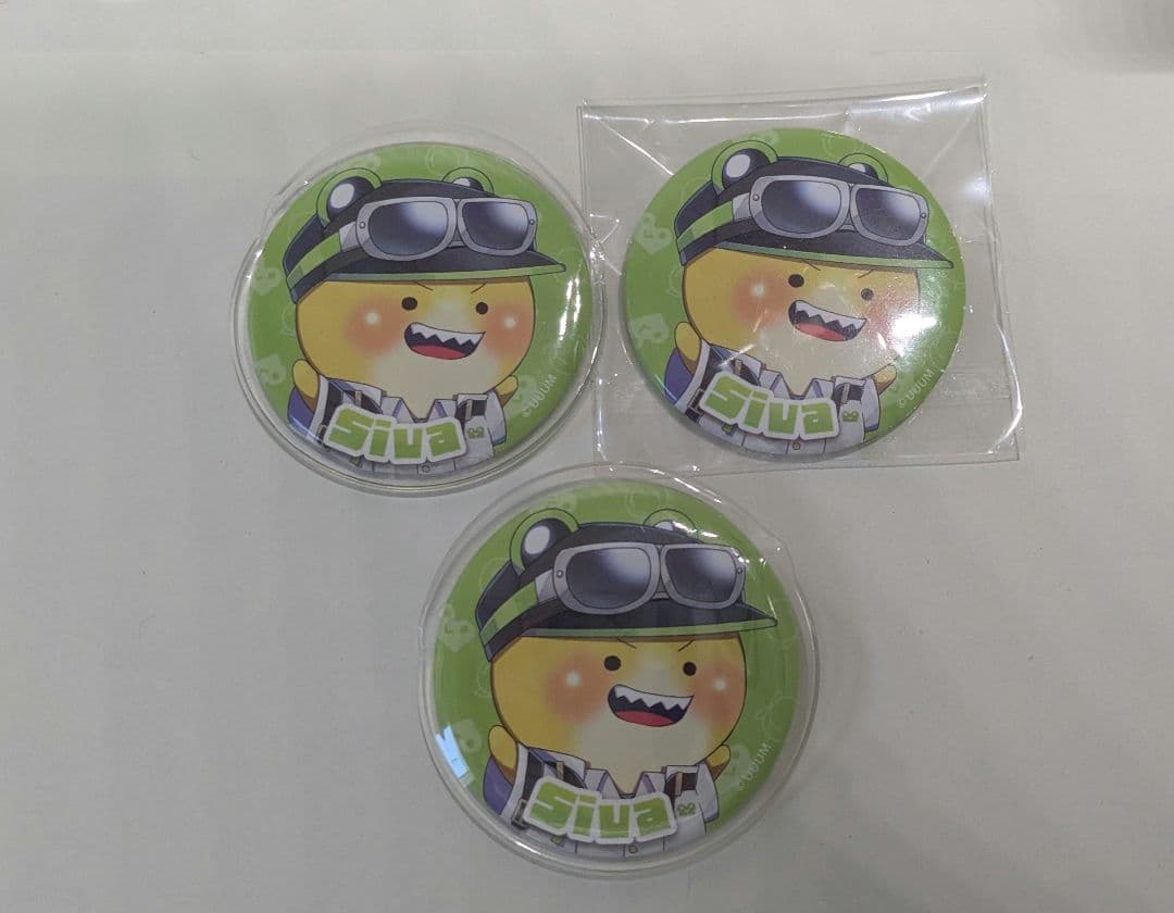 カラフルピーチ　魔法学園　ぷぴぱ　ファミマ　缶バッジ　まとめ売り　シヴァ