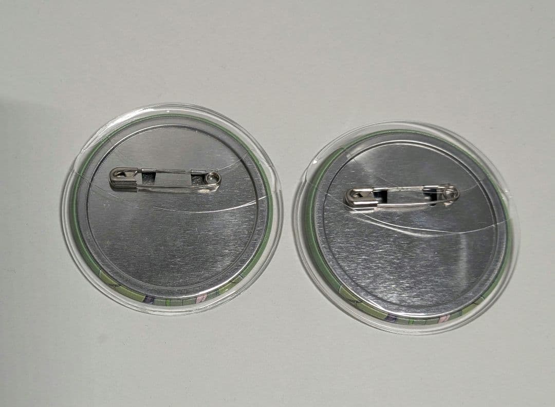 カラフルピーチ　魔法学園　ぷぴぱ　ファミマ　缶バッジ　まとめ売り　シヴァ