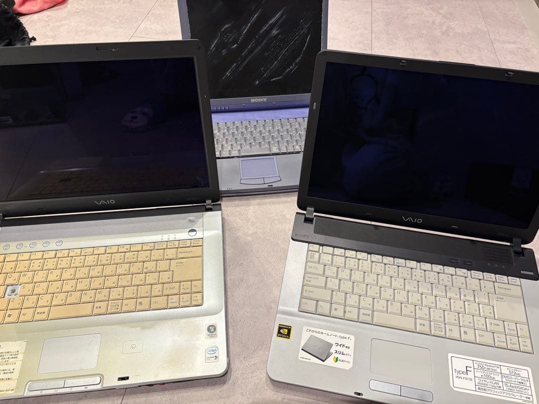 Sony VAIO PCG-Z505NR ノートPC